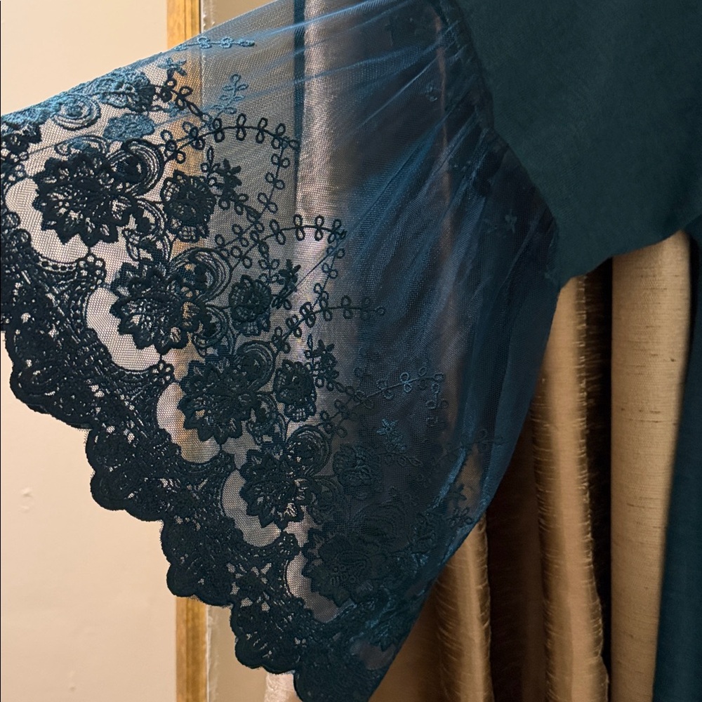 Teal Ruffled Neck Blouse - Picture 3 of 8